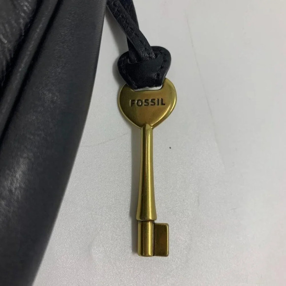 Fossil Women's Leather Gold Studded Key Lock Accessory Adjustable Crossbody - Picture 5 of 14